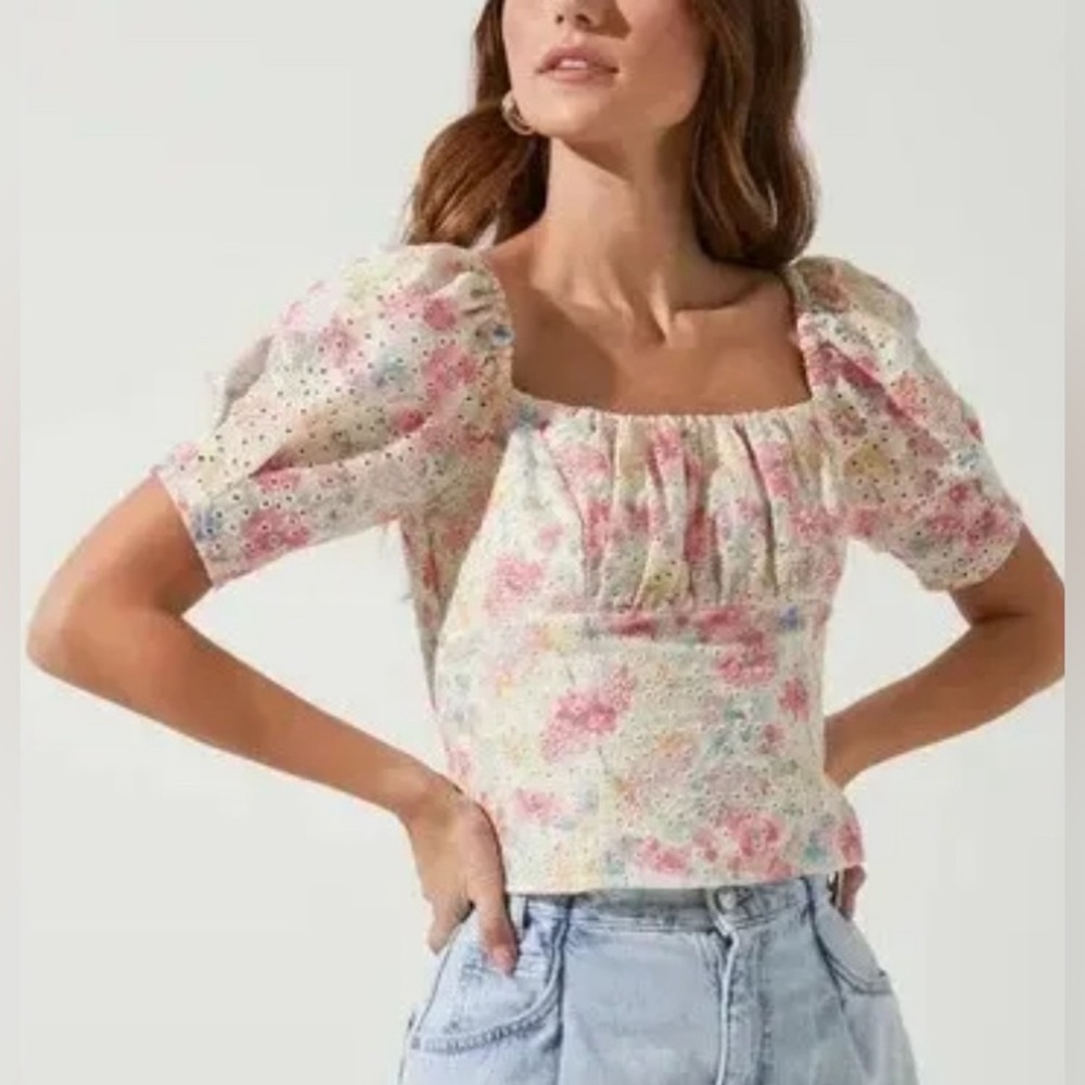 Floral crop Top